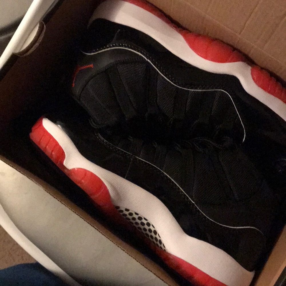 (❌SOLD)bred jordan 11